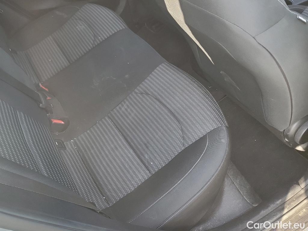  KIA  XCeed KIA  / 2019 / 5P / todoterreno 1.0 T-GDi Drive 88kW (120CV) #26