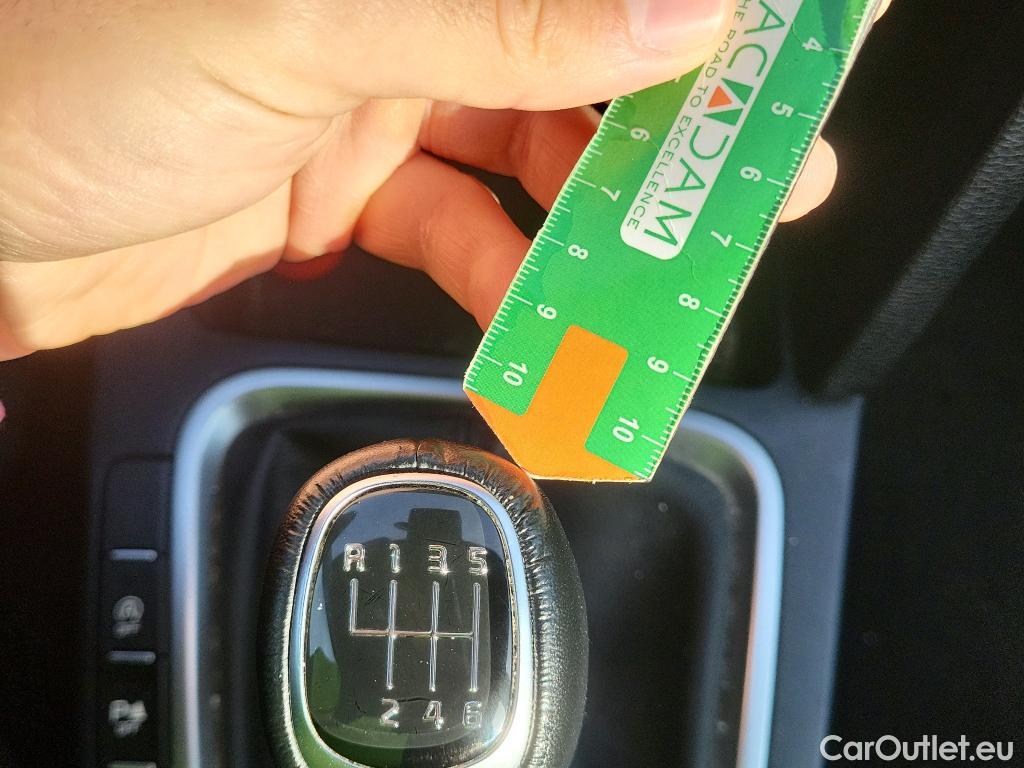  KIA  XCeed KIA  / 2019 / 5P / todoterreno 1.0 T-GDi Drive 88kW (120CV) #10