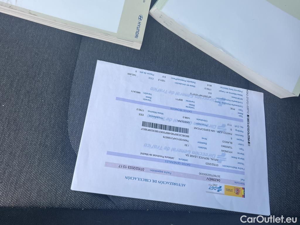  Hyundai  i30 HYUNDAI  / 2020 / 5P / berlina con portón 1.5 DPI Klass SLX #22