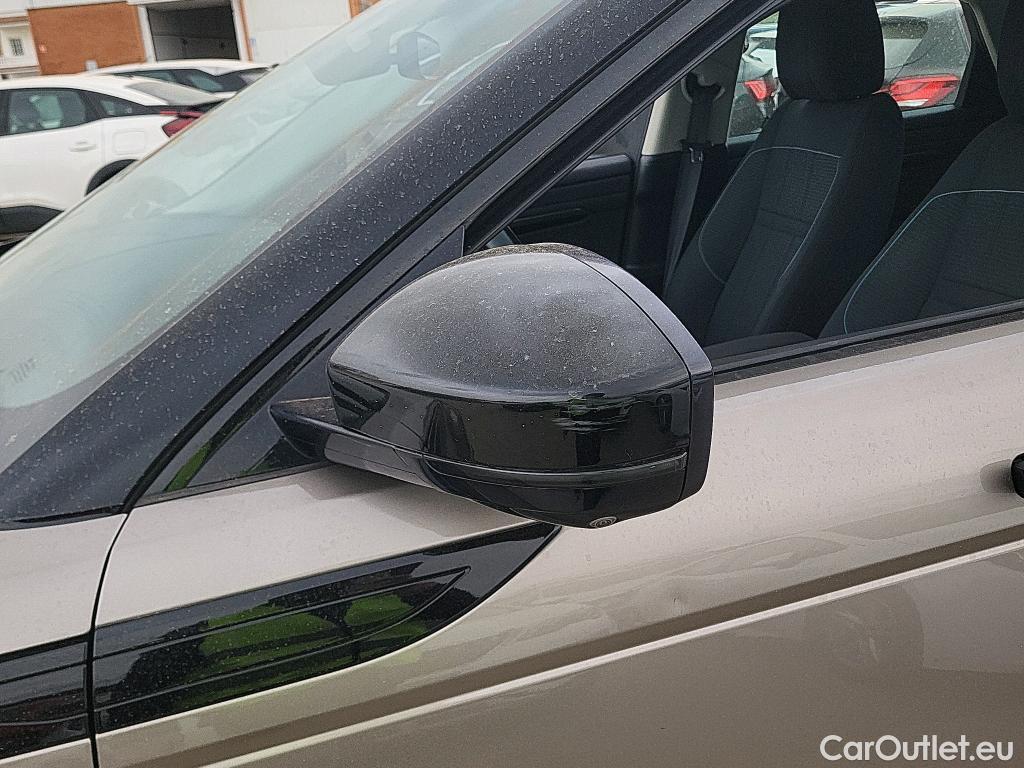  Land Rover  Range Rover LAND ROVER  Evoque / 2015 / 5P / todoterreno 2.0 D163 AUTO 4WD MHEV #25