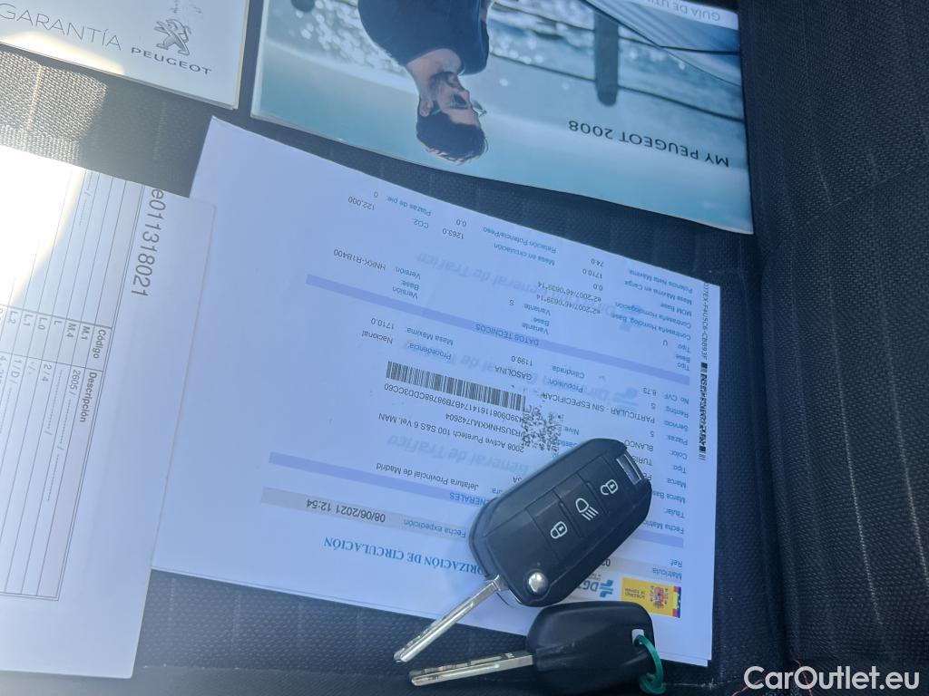  Peugeot  2008 PEUGEOT  / 2019 / 5P / todoterreno Active Puretech 100 S&S BVM6 #9