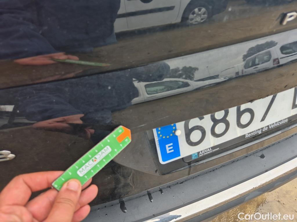  Peugeot  3008 PEUGEOT  / 2020 / 5P / todoterreno 1.5 BlueHDi 96kW (130CV) S&S Allure EAT8 #39