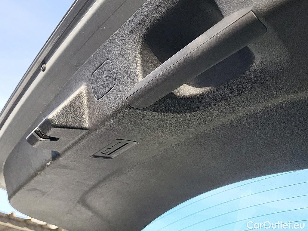  KIA  XCeed KIA  / 2019 / 5P / todoterreno 1.0 T-GDi Drive 88kW (120CV) #5