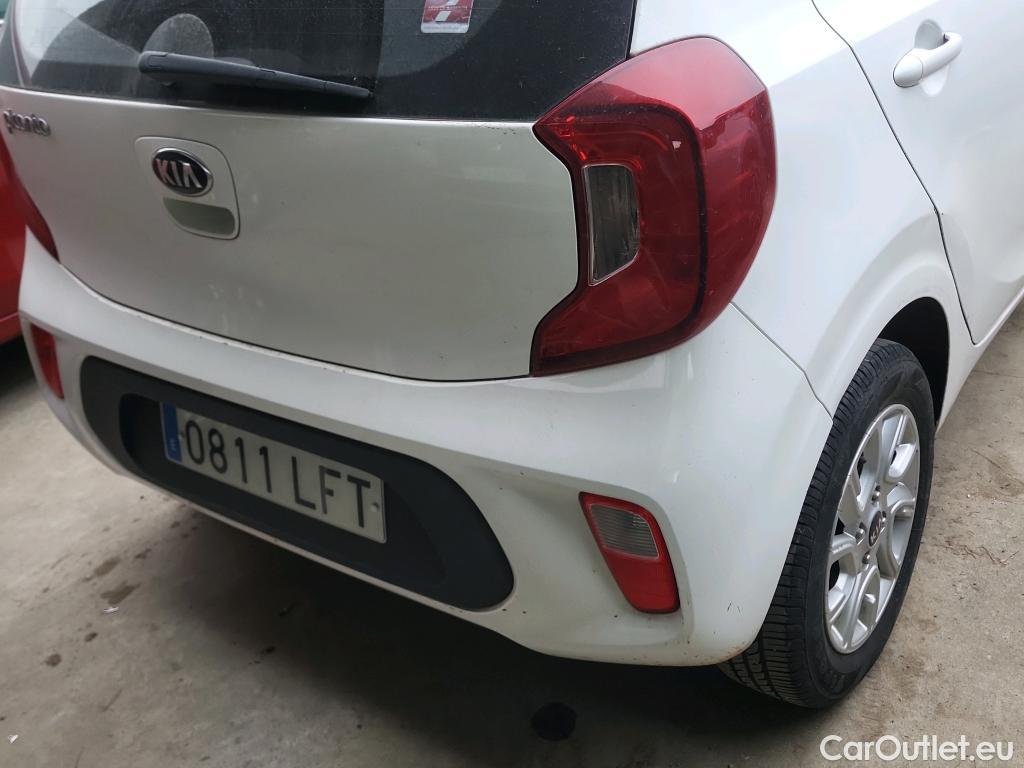  KIA  Picanto KIA  / 2017 / 5P / berlina con portón 1.0 CVVT 49kW Concept (Pack Comfort) #9