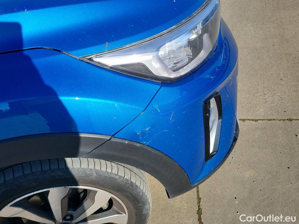  KIA  STONIC KIA  / 2017 / 5P / todoterreno 1.2 DPi 62kW (84CV) Concept  #17