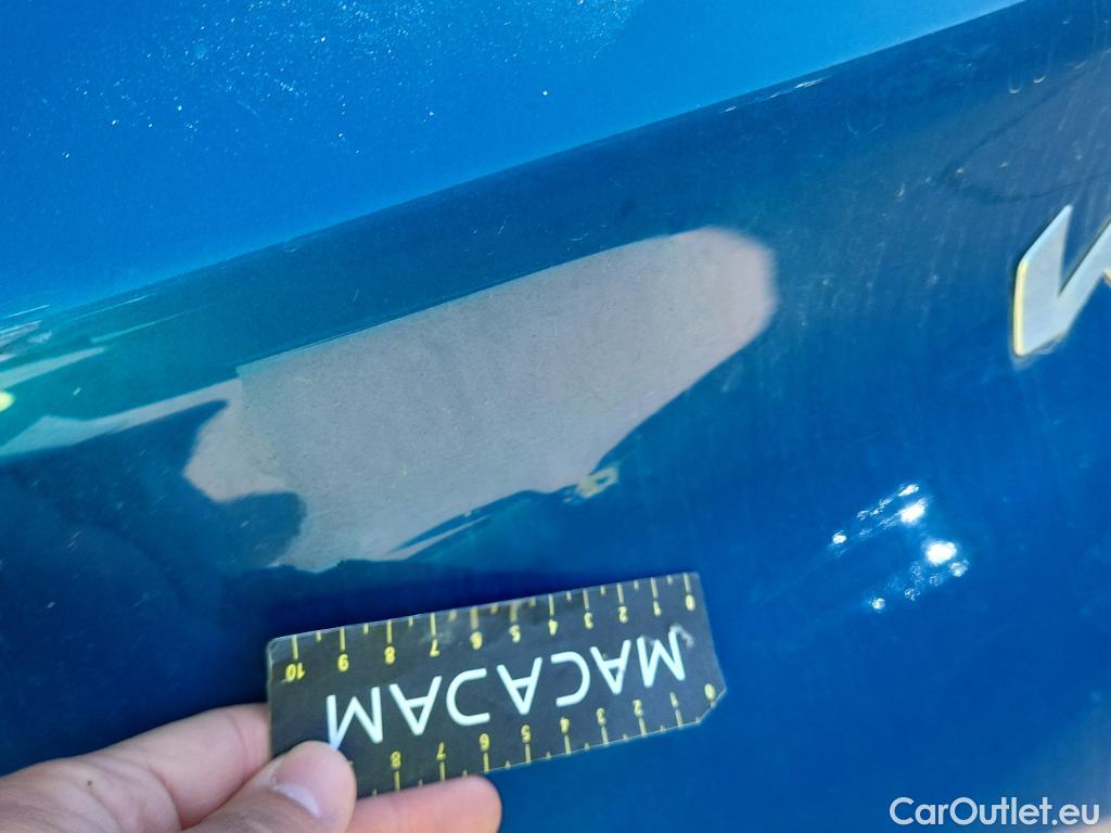  KIA  STONIC KIA  / 2017 / 5P / todoterreno 1.2 DPi 62kW (84CV) Concept  #4