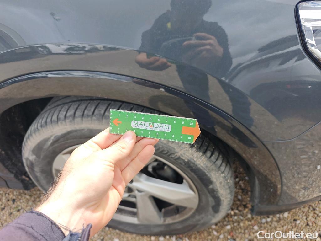  Audi  Q3 AUDI  / 2018 / 5P / todoterreno Advanced 35 TDI 110kW (150CV) #21