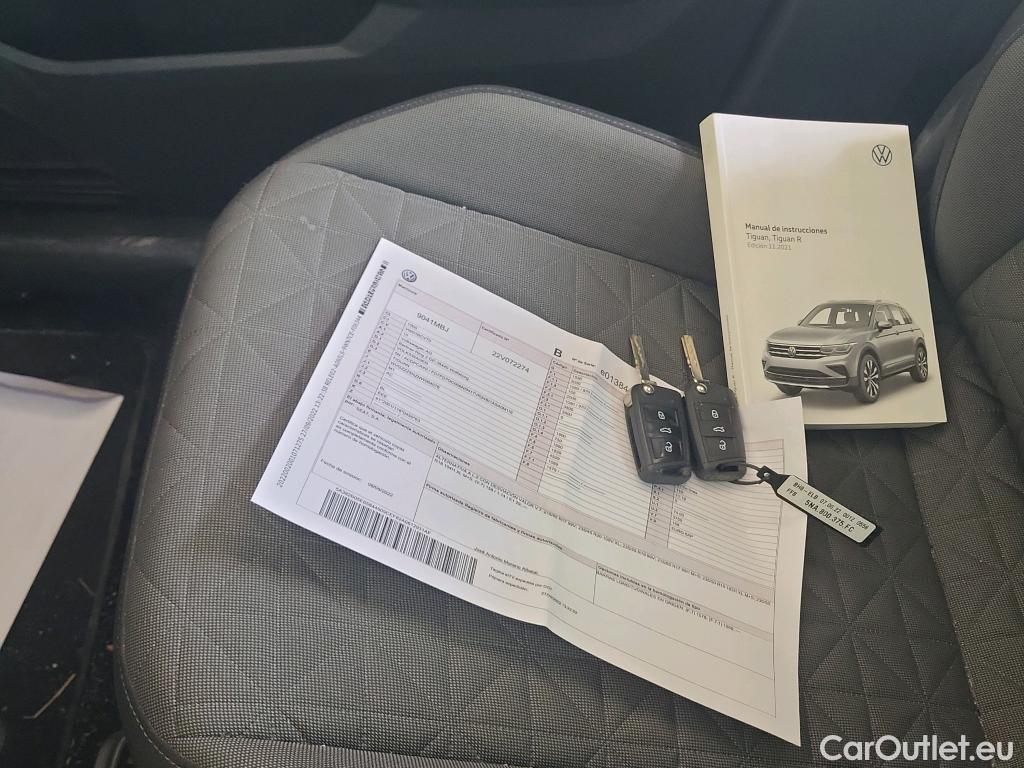  Volkswagen  Tiguan VOLKSWAGEN  / 2020 / 5P / todoterreno Life 1.5 TSI 110kW (150CV) DSG #6