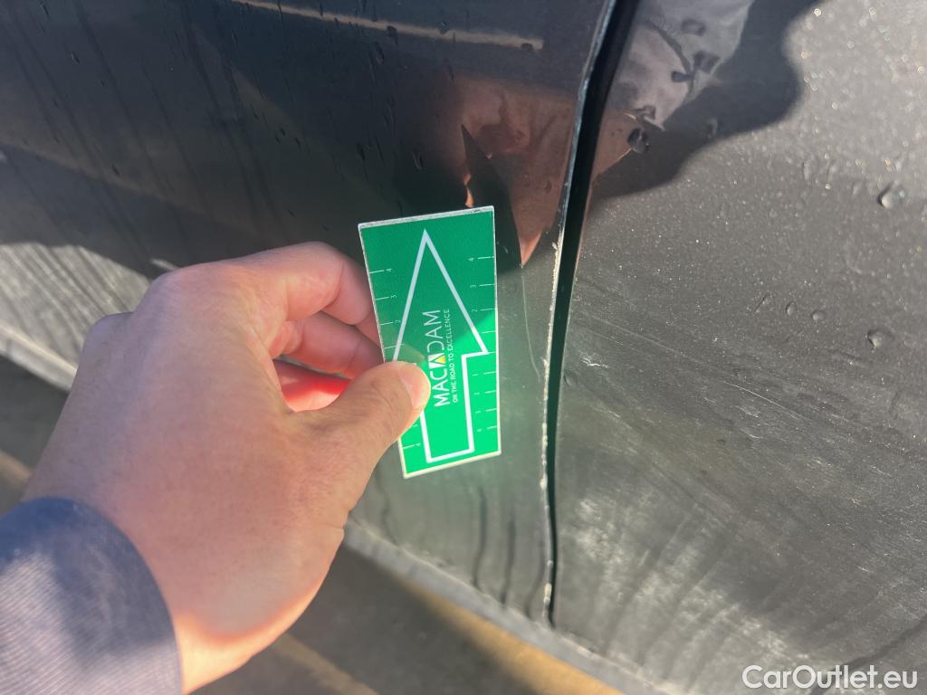  Peugeot  508 PEUGEOT  / 2018 / 5P / berlina con portón 5P Active Pack BlueHDi 130 S&S EAT8 (AC) #10