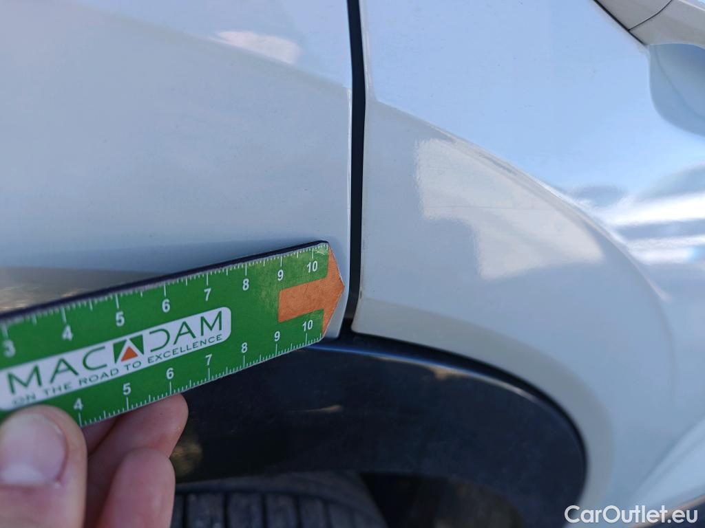  Audi  Q2 AUDI  / 2016 / 5P / todoterreno Design 30 TFSI 85kW (116CV) (AC) #39