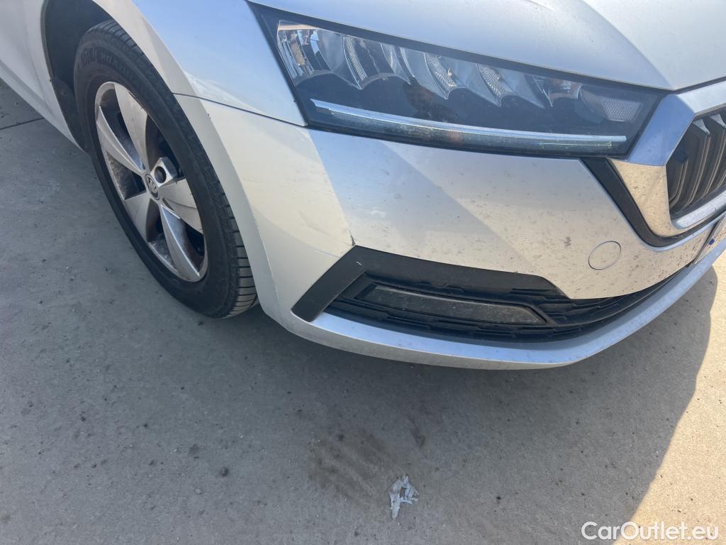  Skoda  Octavia SKODA  / 2020 / 5P / berlina con portón 2.0 TDI 85kW (115 CV) Manual Ambition #19