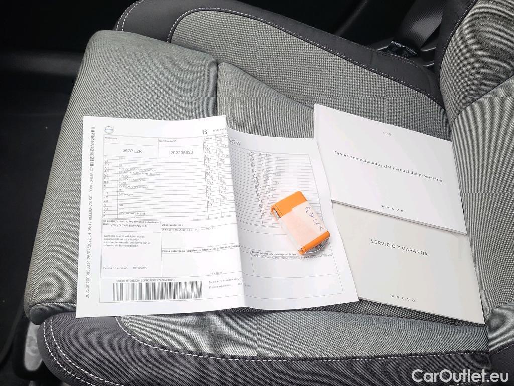  Volvo  XC 40 VOLVO XC40 / 2021 / 5P / todoterreno 2.0 B3 G Core Auto #6