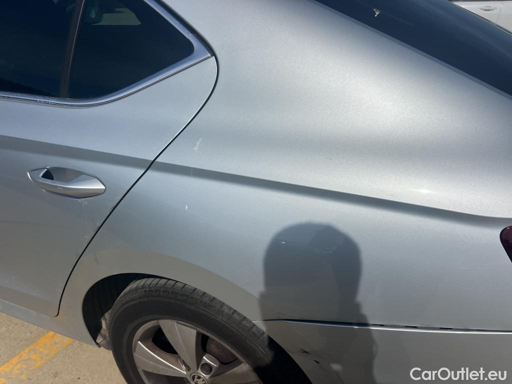  Skoda  Octavia SKODA  / 2020 / 5P / berlina con portón 2.0 TDI 85kW (115 CV) Manual Ambition #7