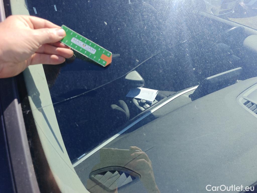  Bmw  X1 BMW  / 2019 / 5P / todoterreno sDrive16d #2