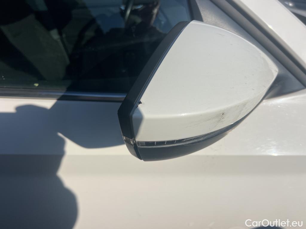  Skoda  KAMIQ SKODA  1.0 TSI 81kW (110CV) DSG Ambition (CX) #22