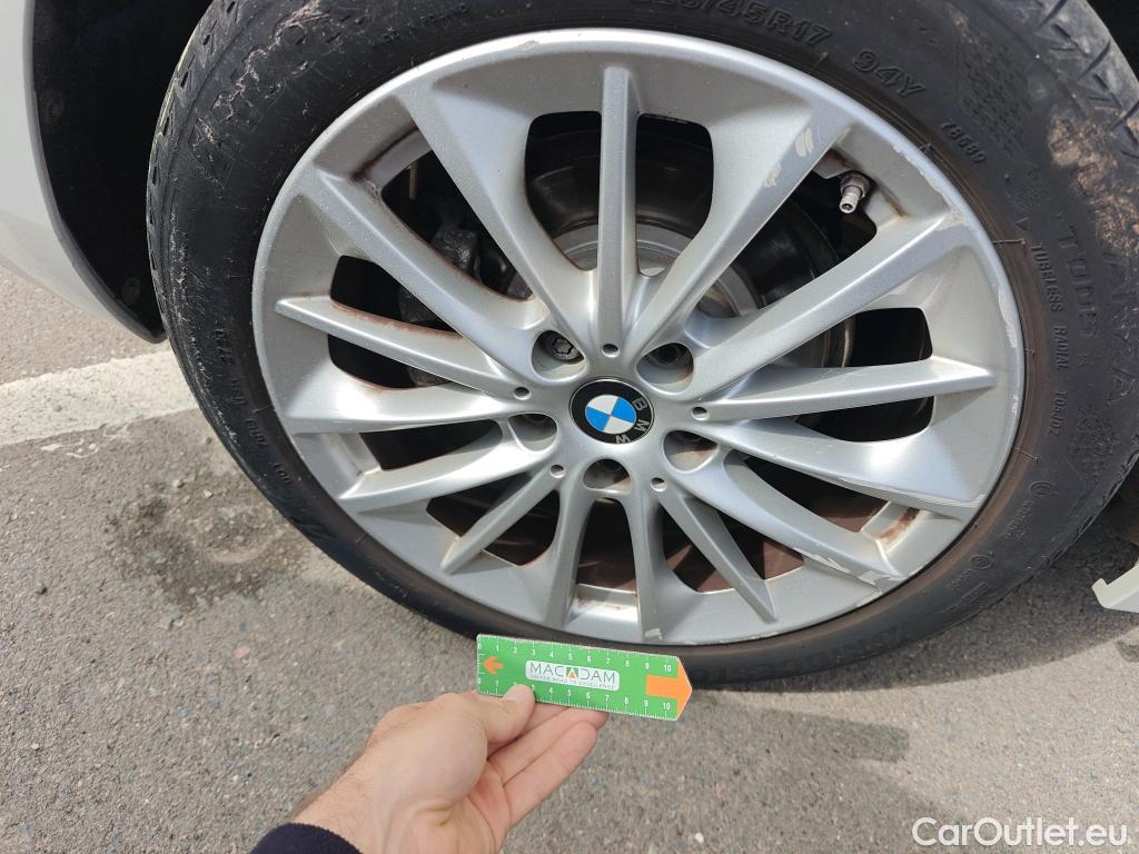  Bmw  Serie 1 BMW  / 2019 / 5P / berlina con portón 118i #5