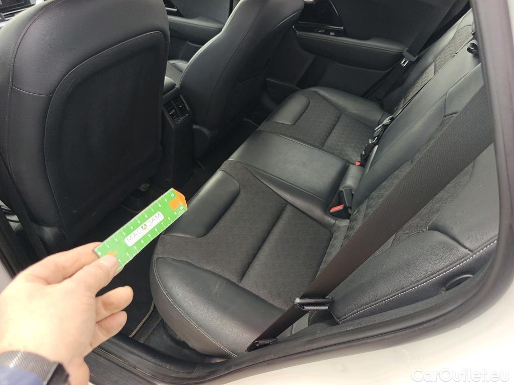  KIA  Niro KIA  / 2019 / 5P / crossover 1.6 GDi HEV 104kW (141CV) Drive #9