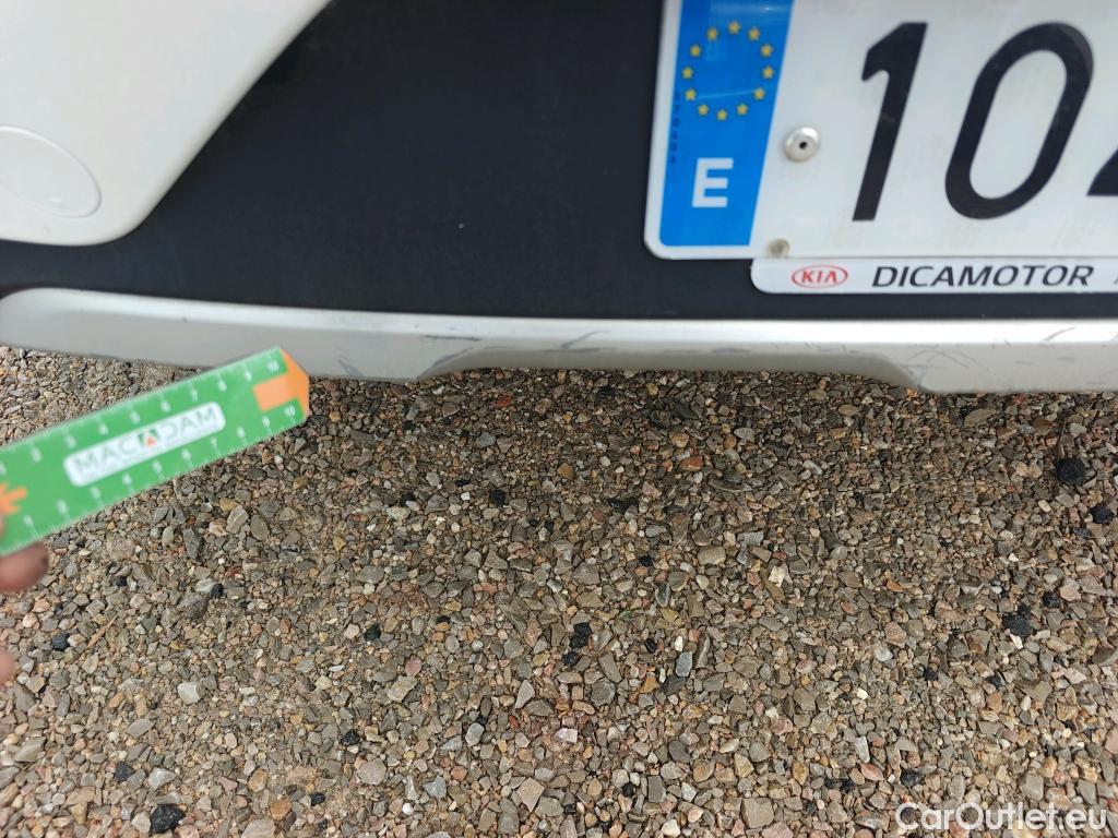  KIA  Niro KIA  / 2019 / 5P / crossover 1.6 GDi HEV 104kW (141CV) Drive #12