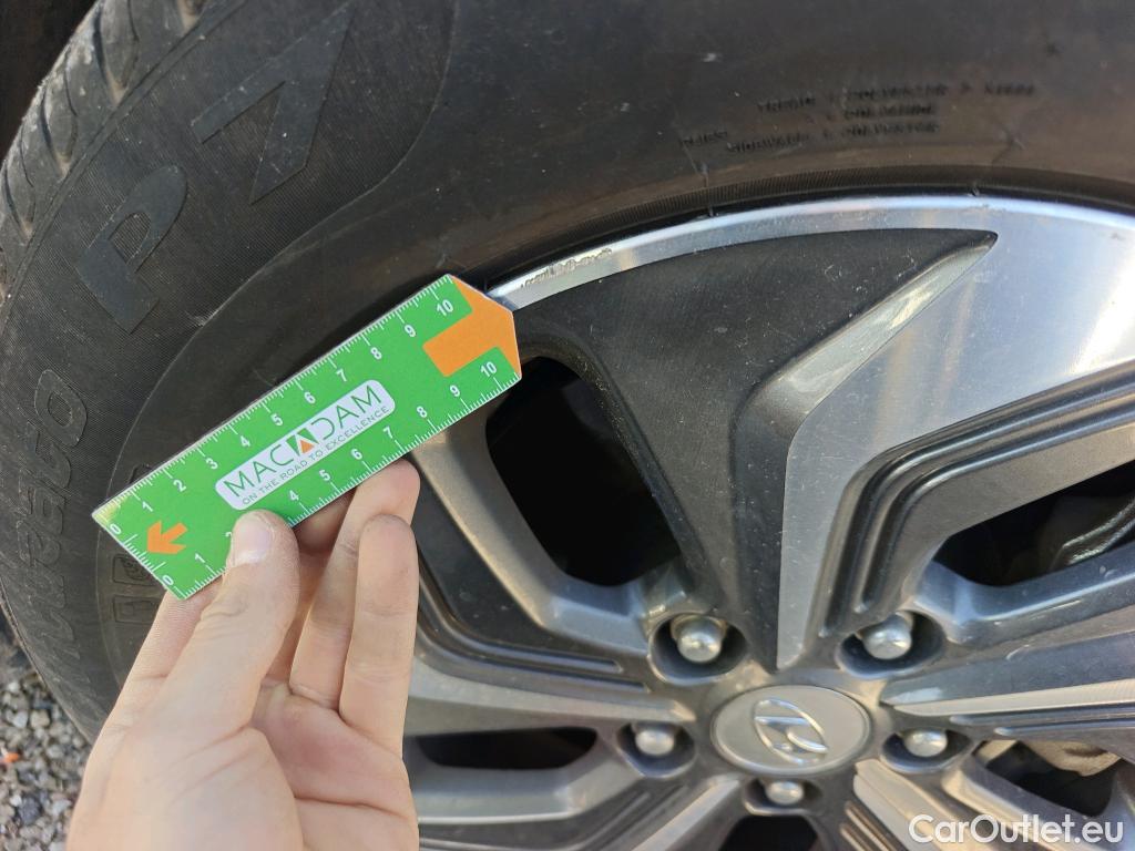  Hyundai  Konna HYUNDAI Kona / 2020 / 5P / todoterreno 1.6 GDI HEV Maxx DCT #43