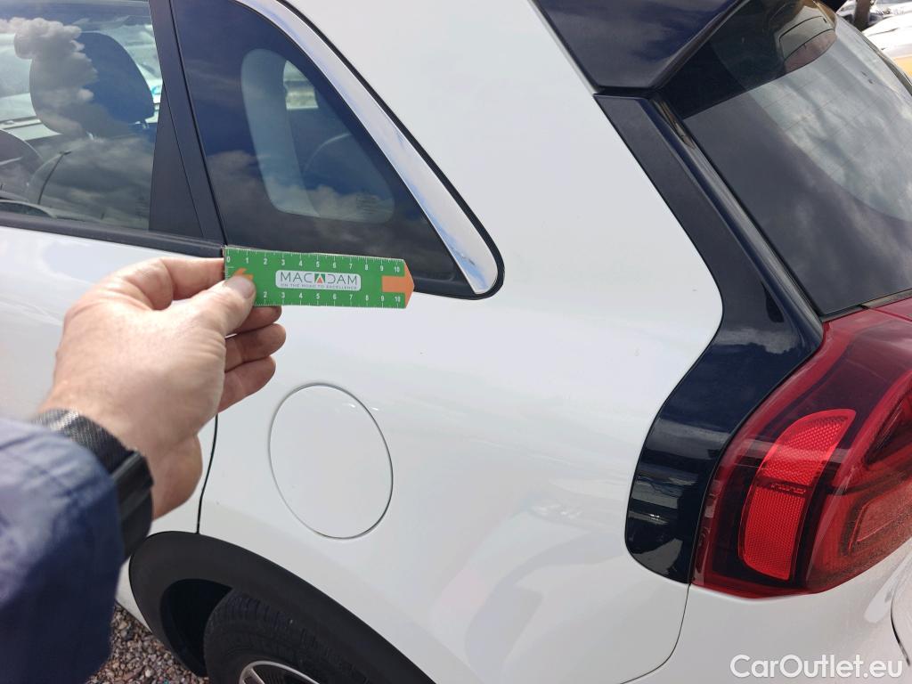  KIA  Niro KIA  / 2019 / 5P / crossover 1.6 GDi HEV 104kW (141CV) Drive #33