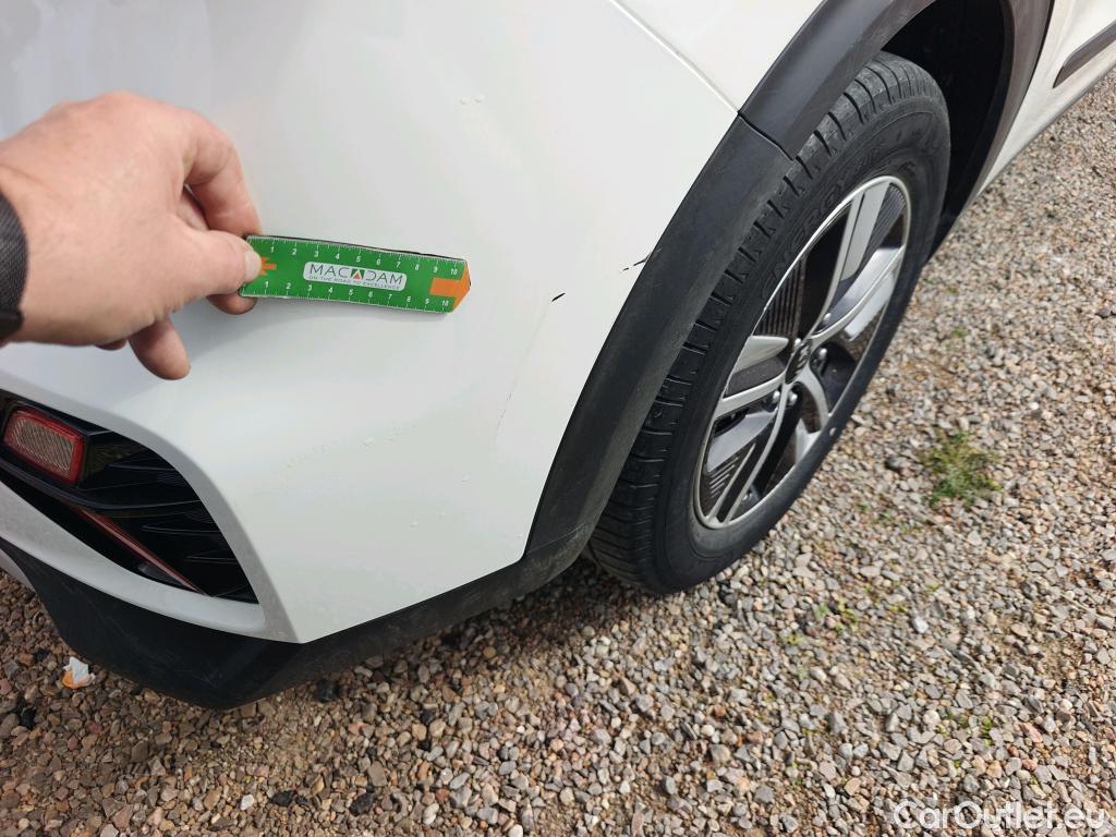  KIA  Niro KIA  / 2019 / 5P / crossover 1.6 GDi HEV 104kW (141CV) Drive #30