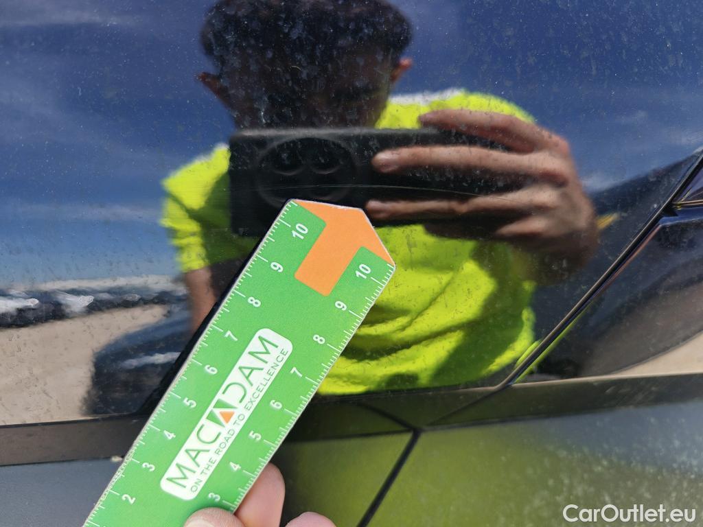  Hyundai  Konna HYUNDAI Kona / 2023 / 5P / todoterreno 1.6 GDI HEV Maxx DCT #26