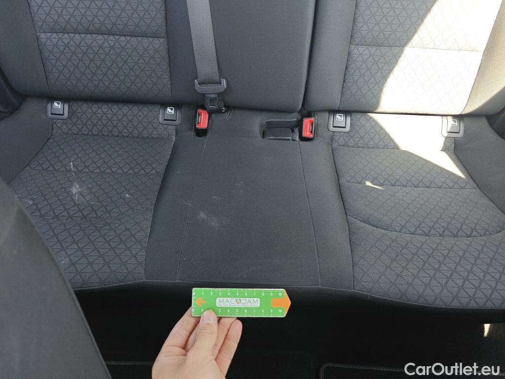  KIA  Cee'd KIA Ceed Tourer / 2018 / 5P / familiar Tourer 1.0 T-GDi 88kW (120CV) Concept #20