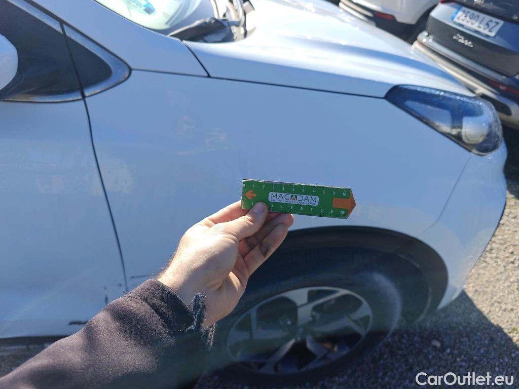  KIA  Sportage KIA  / 2018 / 5P / todoterreno 1.6 MHEV Business 100kW (136CV) 4x4 #13