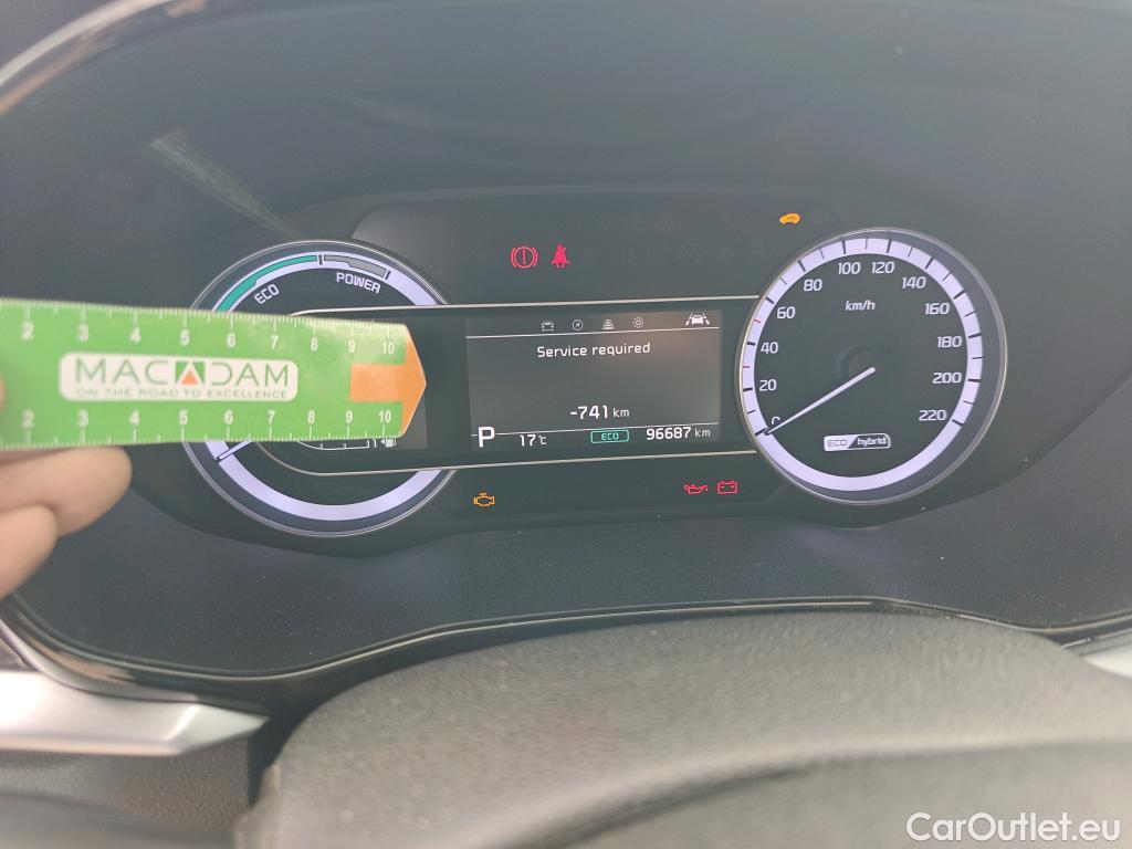  KIA  Niro KIA  / 2019 / 5P / crossover 1.6 GDi HEV 104kW (141CV) Drive #31