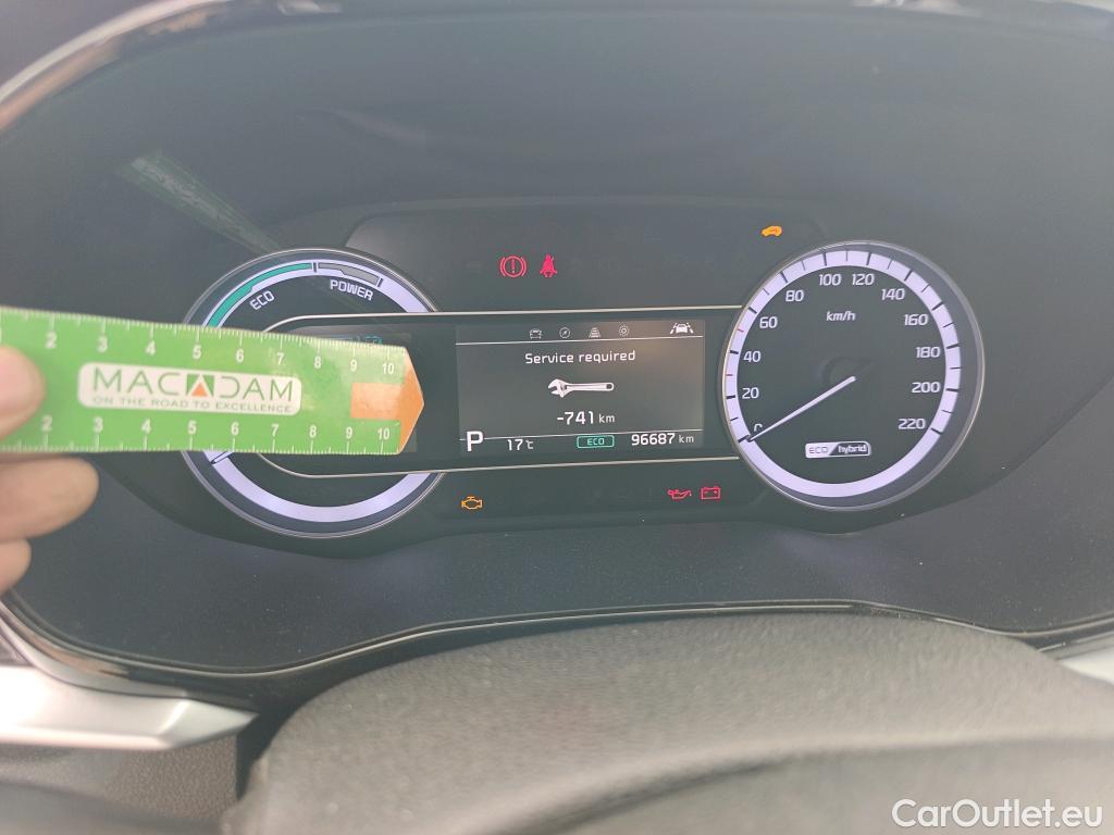  KIA  Niro KIA  / 2019 / 5P / crossover 1.6 GDi HEV 104kW (141CV) Drive #32