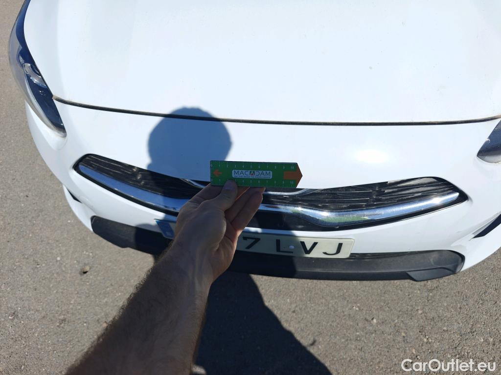  KIA  Cee'd KIA Ceed Tourer / 2018 / 5P / familiar Tourer 1.0 T-GDi 88kW (120CV) Concept #15