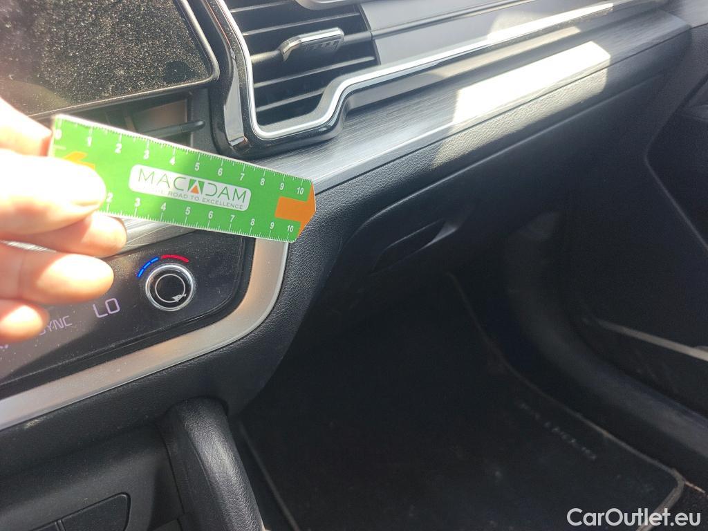  KIA  Sportage KIA  / 2022 / 5P / todoterreno 1.6 T-GDi MHEV 112kW (150CV) Drive 4X2 #11