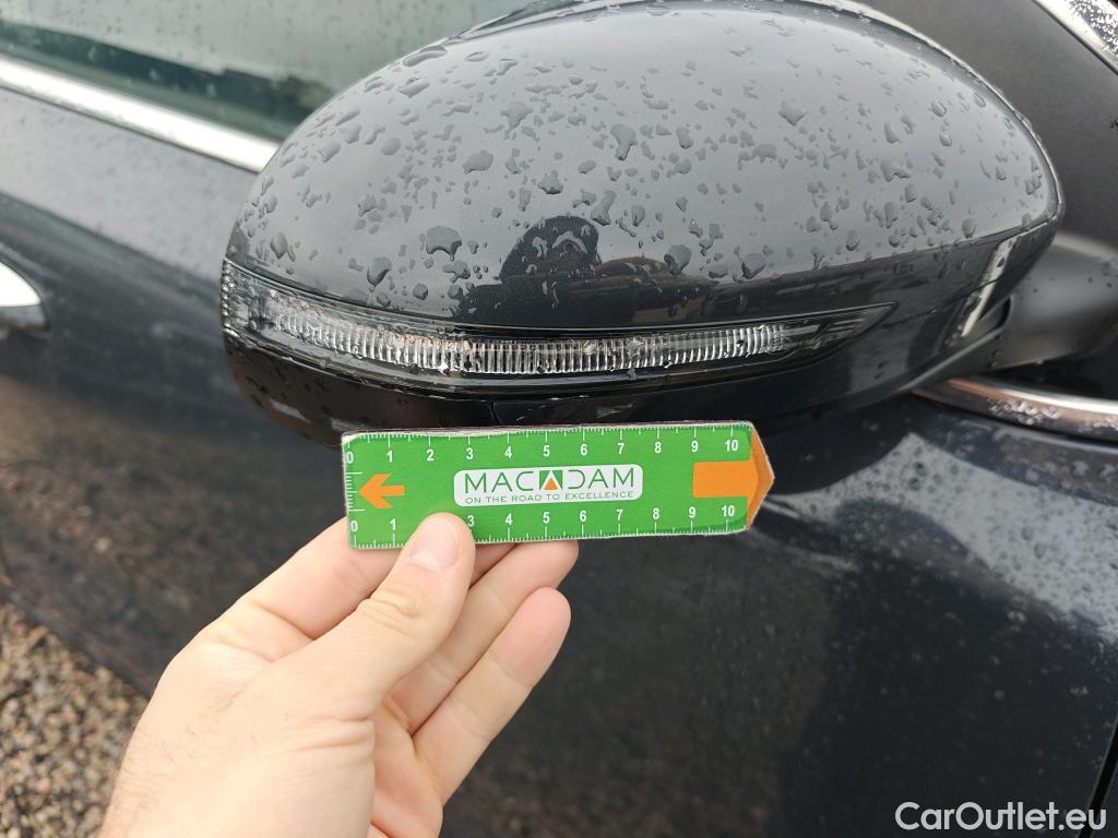  KIA  Sportage KIA  1.6MHEV Drive 100kW(136CV) 4x2(Crist Tintados) #94