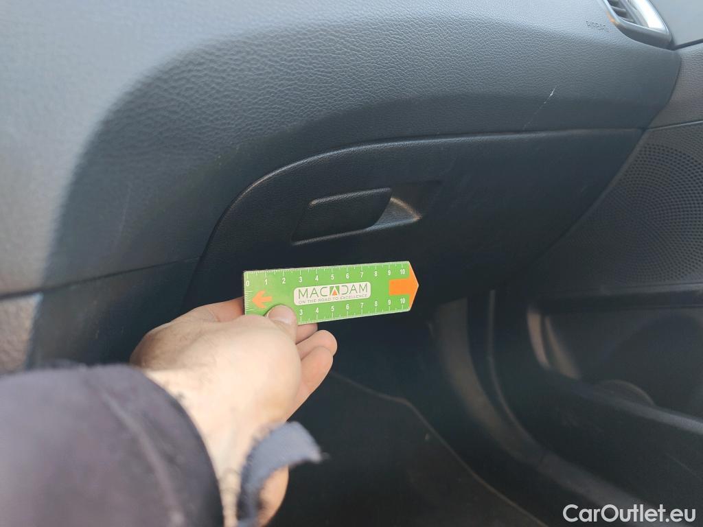  KIA  XCeed KIA  / 2019 / 5P / todoterreno 1.0 T-GDi Drive 88kW (120CV) #23