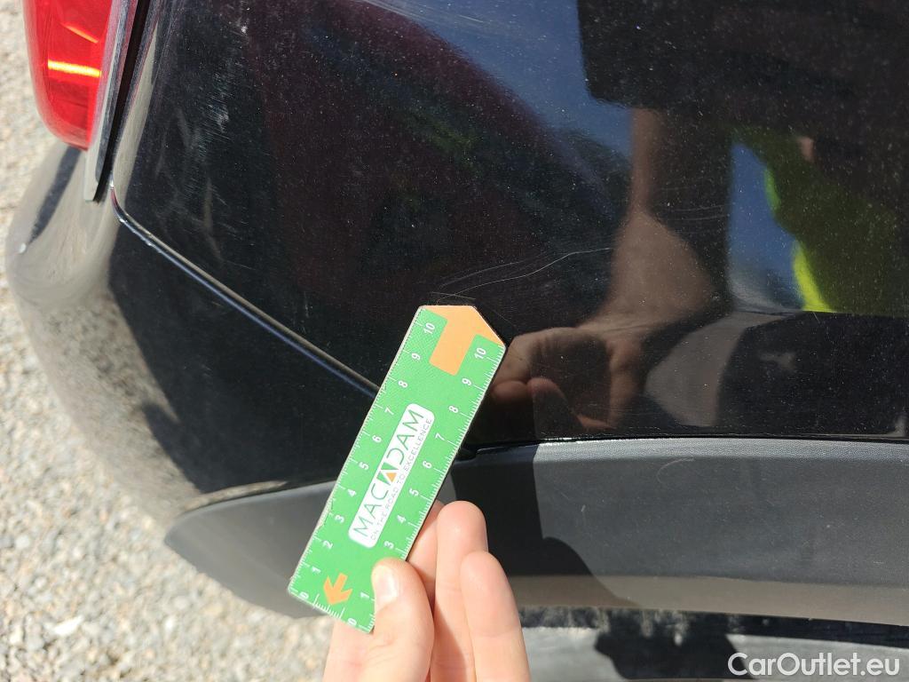  Mini  Cooper MINI MINI / 2014 / 5P / berlina con portón ONE 5 PUERTAS #77