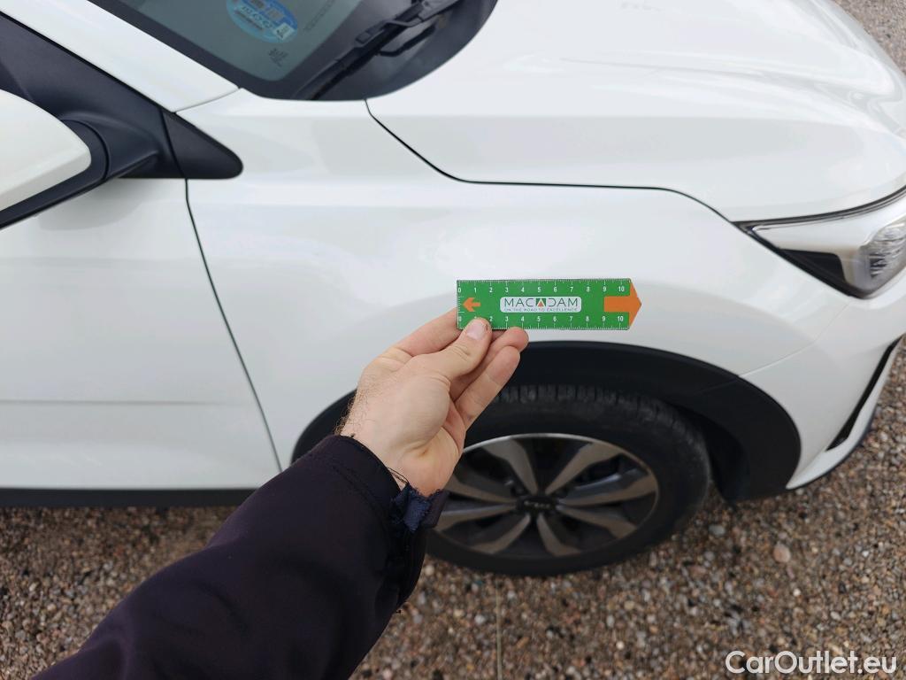  KIA  STONIC KIA  / 2017 / 5P / todoterreno 1.0 T-GDi 74kW (100CV) MHEV iMT Drive #30