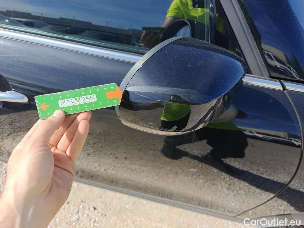  Mini  Cooper MINI MINI / 2014 / 5P / berlina con portón ONE 5 PUERTAS #82