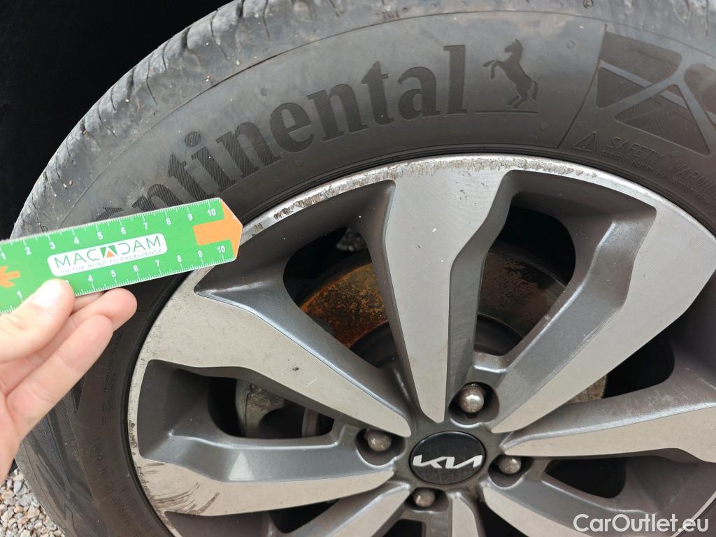  KIA  STONIC KIA  / 2017 / 5P / todoterreno 1.0 T-GDi 74kW (100CV) MHEV iMT Drive #2