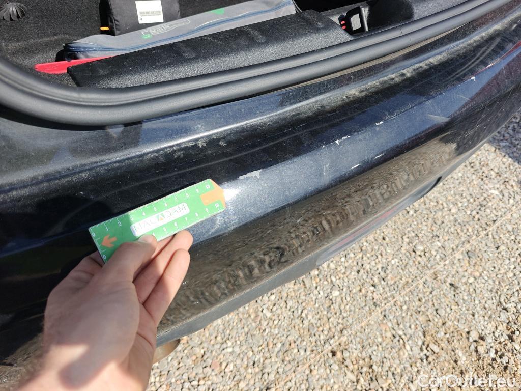  Mini  Cooper MINI MINI / 2014 / 5P / berlina con portón ONE 5 PUERTAS #23