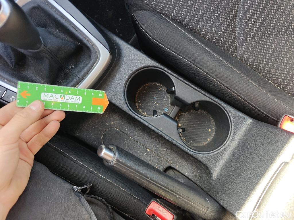  KIA  XCeed KIA  / 2019 / 5P / todoterreno 1.0 T-GDi Drive 88kW (120CV) #17