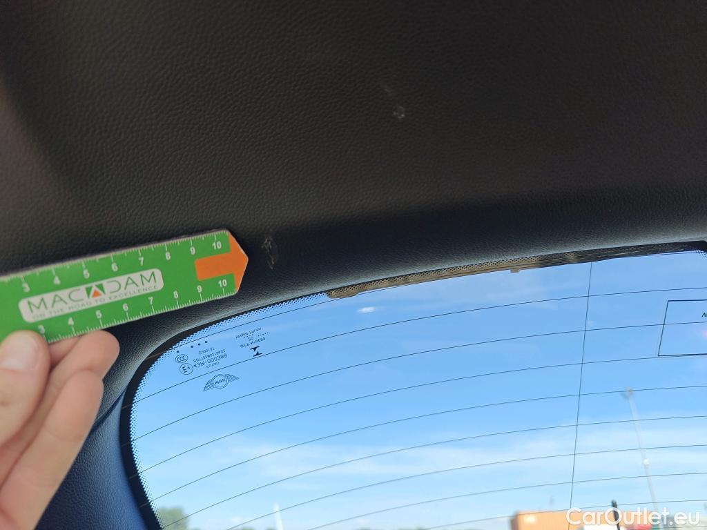  Mini  Cooper MINI MINI / 2014 / 5P / berlina con portón ONE 5 PUERTAS #51