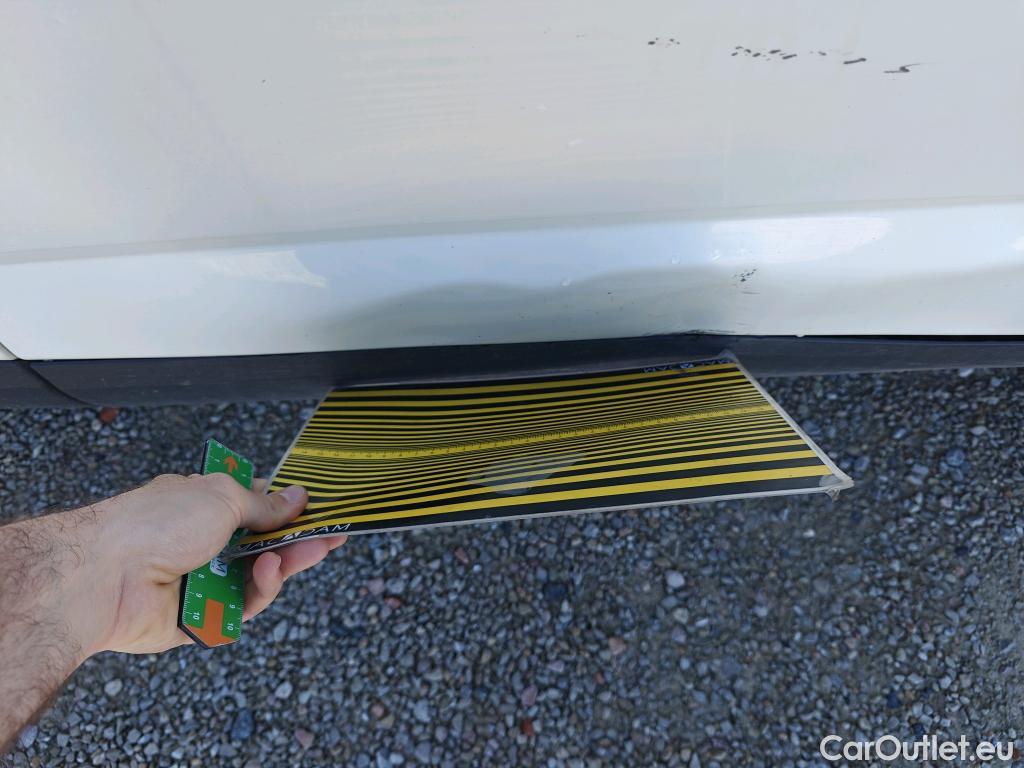  Nissan  Qashqai NISSAN  / 2021 / 5P / todoterreno DIG-T 116kW (158CV) mHEV Xtronic Acenta (AC2) #2