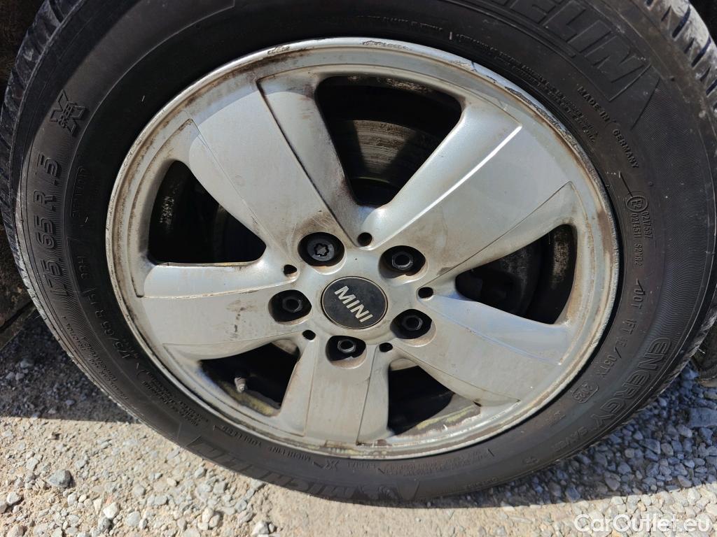  Mini  Cooper MINI MINI / 2014 / 5P / berlina con portón ONE 5 PUERTAS #45