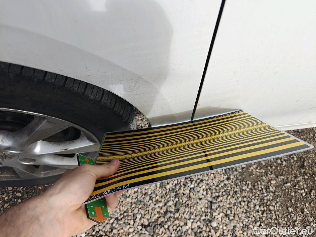  Opel  Corsa OPEL  / 2019 / 5P / berlina con portón 1.2T XHL 74kW (100CV) Edition #18