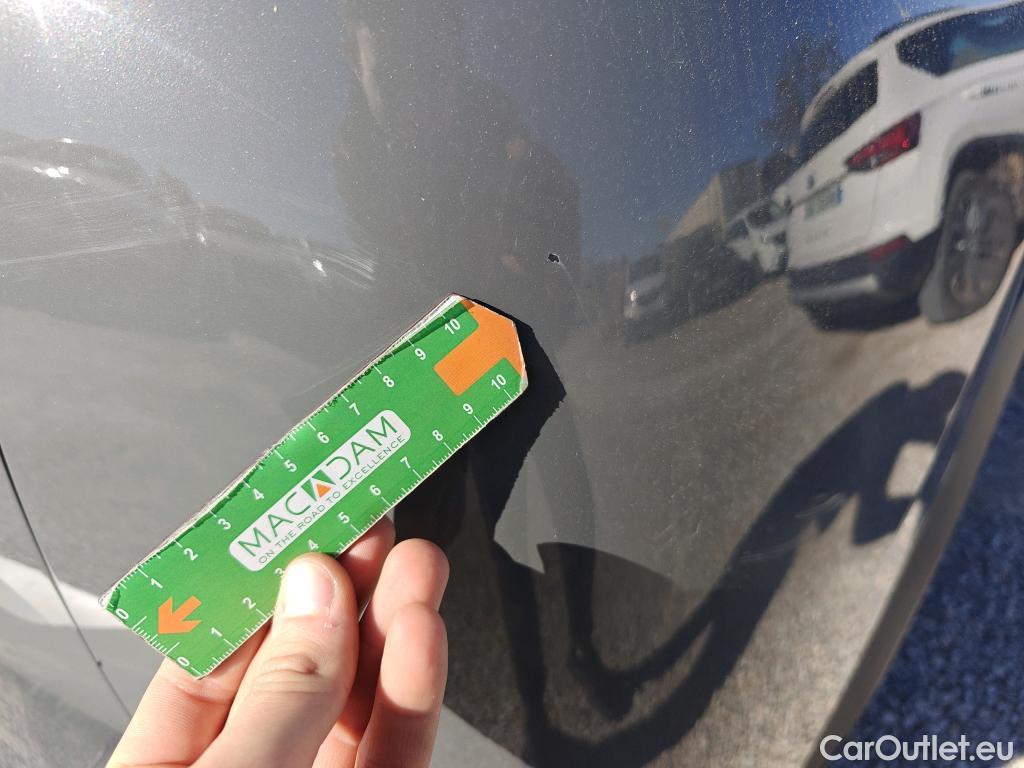  Peugeot  2008 PEUGEOT  / 2023 / 5P / todoterreno Style Gasolina 100 S&S 6 Vel. MAN(SP) #15