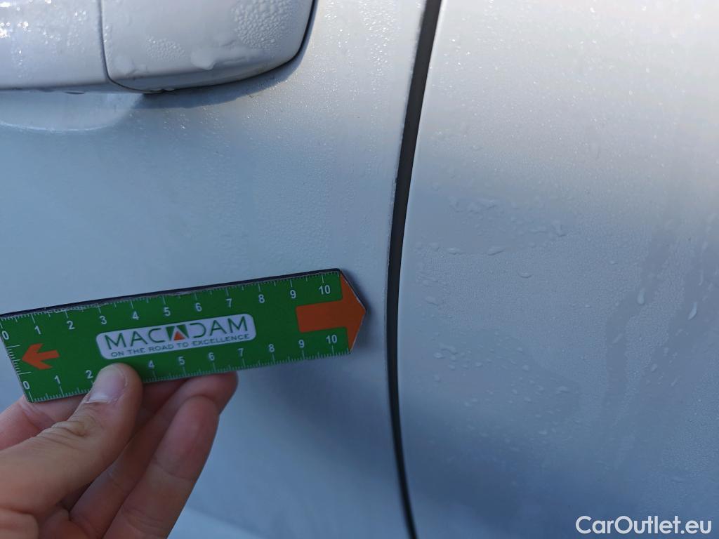  Skoda  KAMIQ SKODA  1.0 TSI 81kW (110CV) DSG Ambition #10