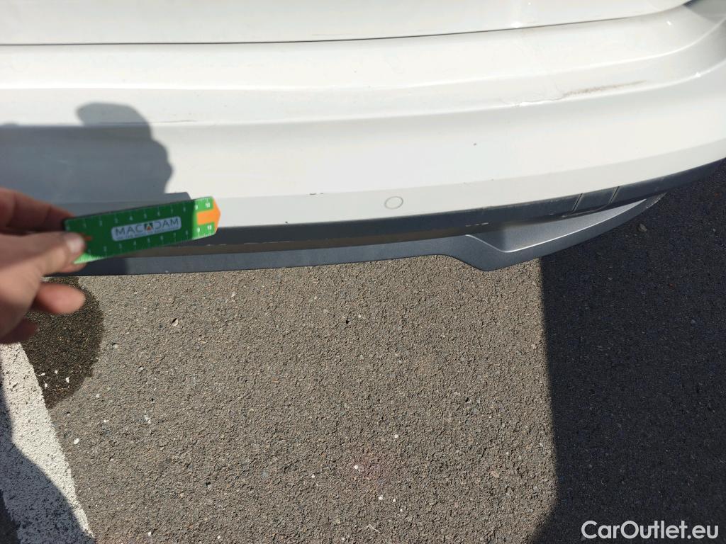  Skoda  KAMIQ SKODA  1.0 TSI 81kW (110CV) DSG Ambition #21