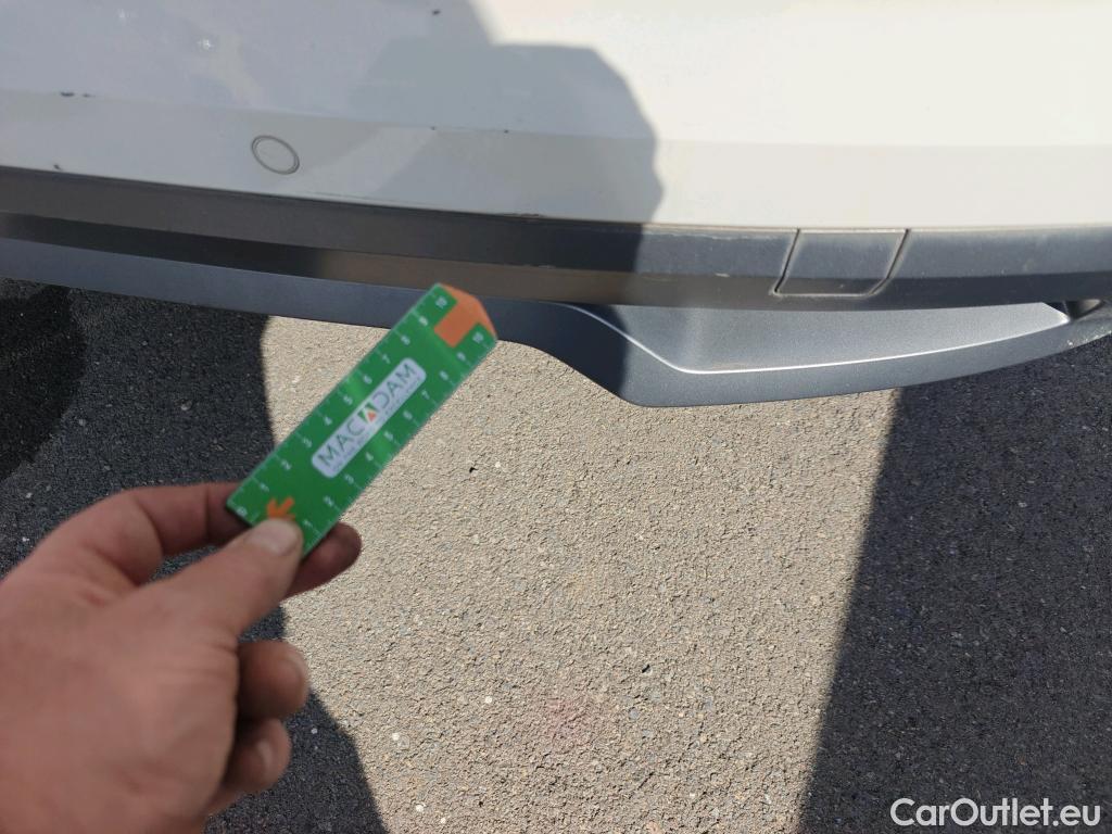  Skoda  KAMIQ SKODA  1.0 TSI 81kW (110CV) DSG Ambition #15