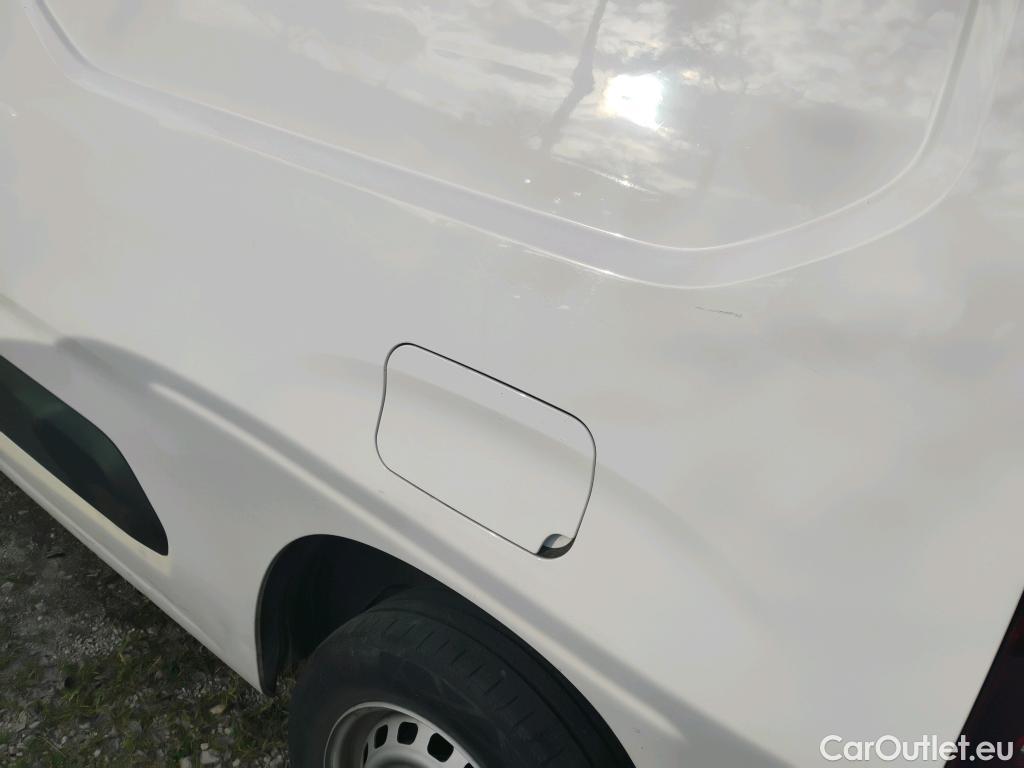  Citroen  Berlingo CITROEN  / 2018 / 3P / furgón derivado de turismo Talla M BlueHDi 100 CONTROL (AC2) #1