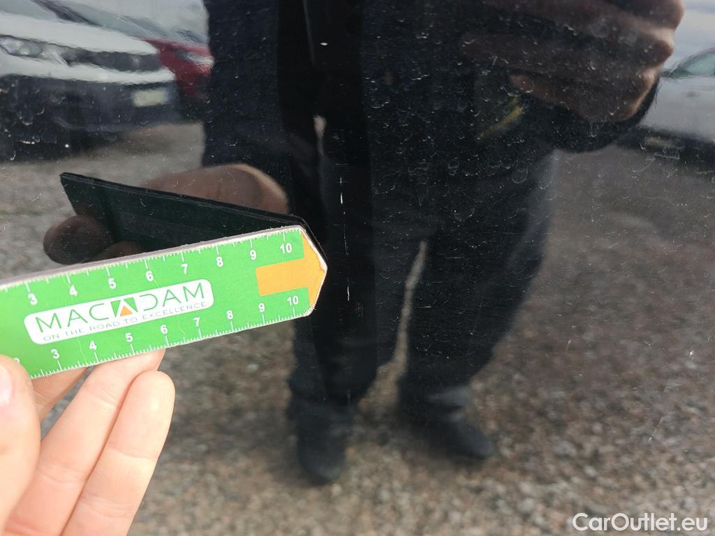  Volvo  XC 40 VOLVO XC40 / 2017 / 5P / todoterreno 1.5 T3 Momentum Pro #51